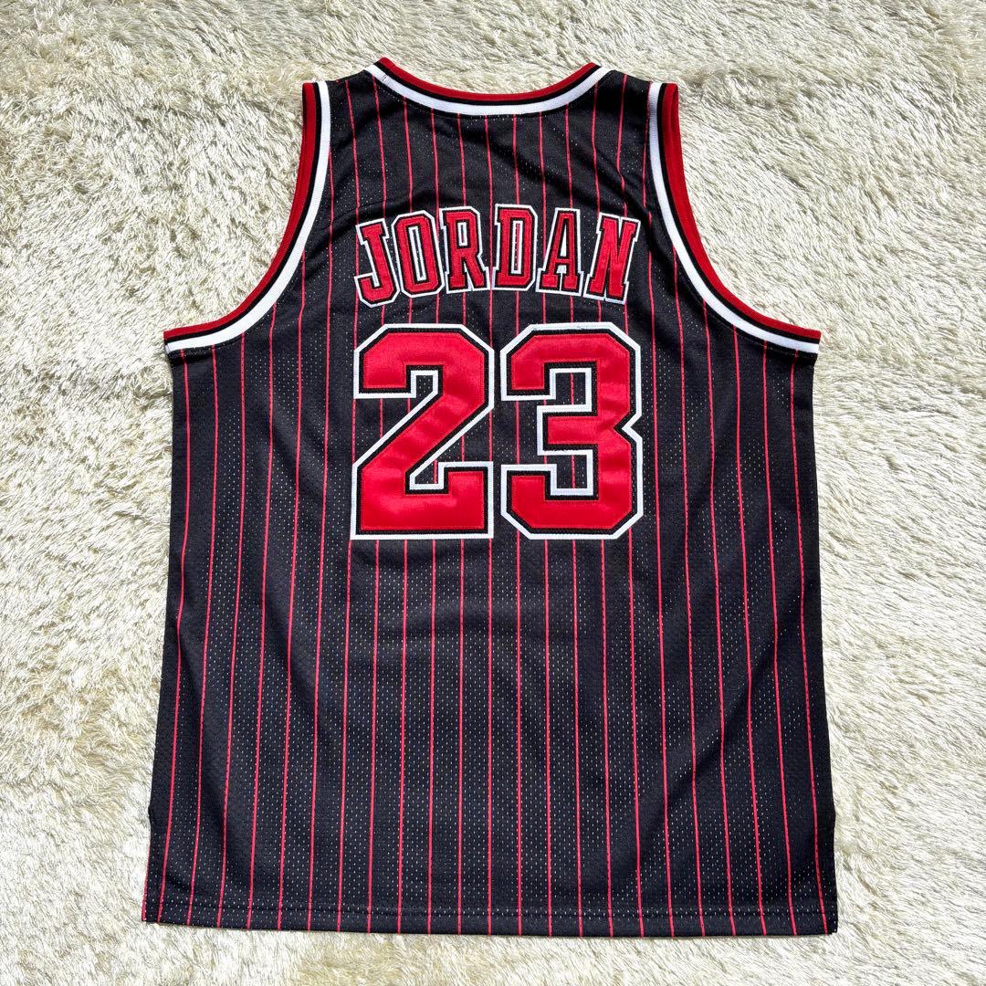 マイケルジョーダン Mitchell&Ness シカゴブルズ ユニフォーム L