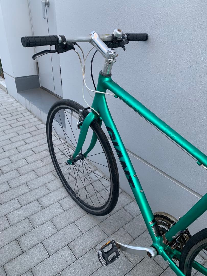 【東京近郊受渡希望】クロスバイクジャイアント ESCAPE サイズM 即乗り可能