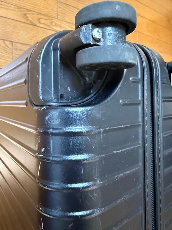 RIMOWA（リモワ） ESSENTIALキャビン３６L　マットブラック