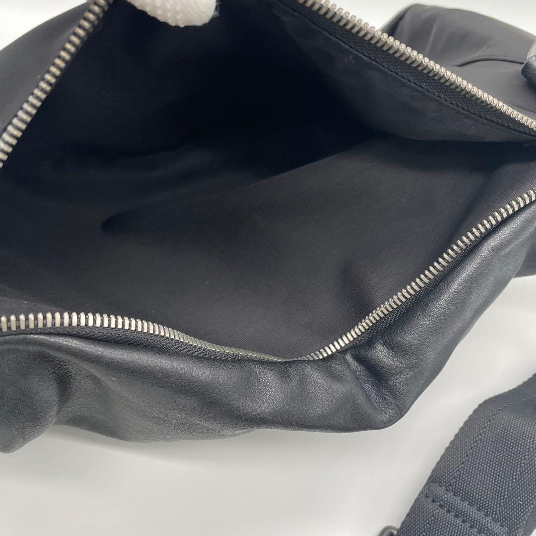 希少✨DIESELディーゼル ウォッシュド ワックスレザー ボディバッグ 黒