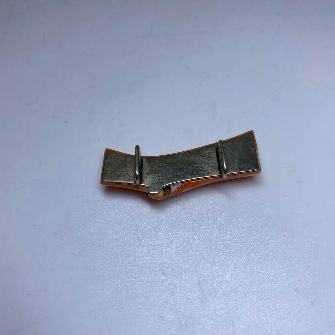 本赤珊瑚　ブローチ、彫刻、帯留　78g 東Y7-0217☆2Fトヒニ
