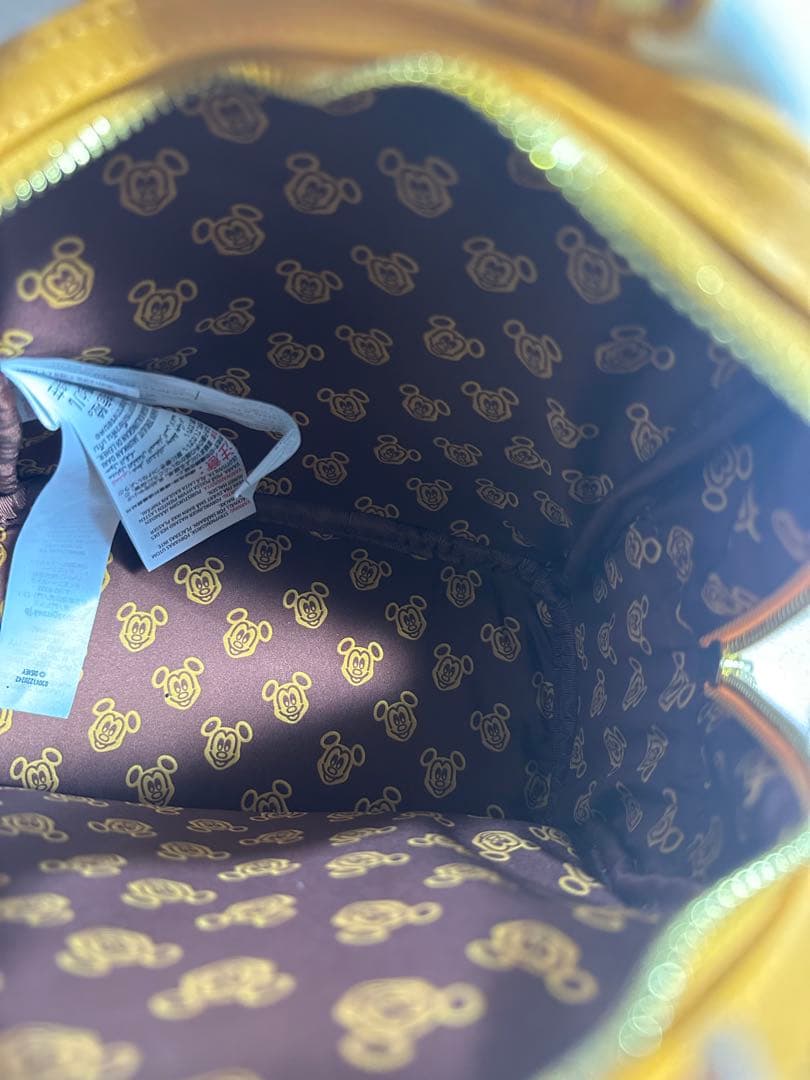 m*y様 US限定 ミッキー ワッフル ラウンジフライ リュック ワッフルカチュ