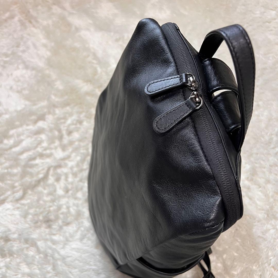 美品 イアパピヨネ 《A４対応/本革》レザースタンドリュック2 ブラック