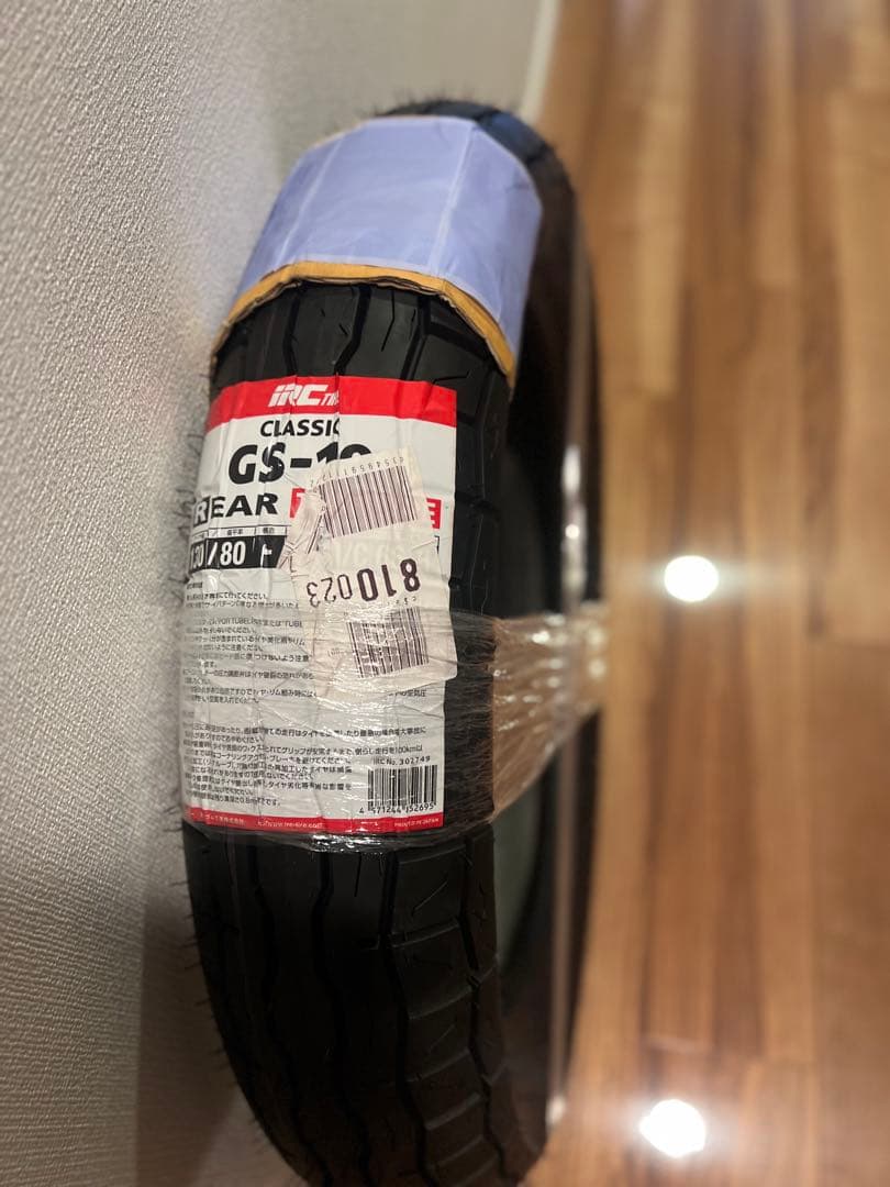 バイク　タイヤ　18インチ