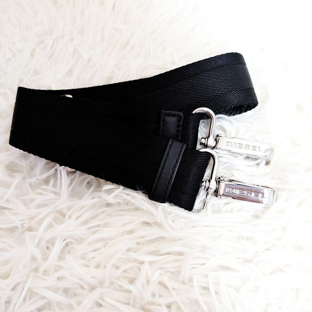 【美品】ディーゼル　DIESEL　ファラー　ショルダーバッグ　ビックロゴ　　2層