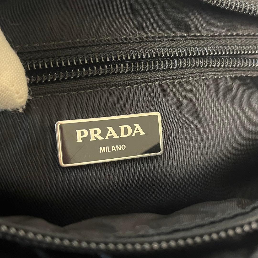 【美品】PRADA ウエストバッグ　2VL005 RFID認識済み　三角ロゴ