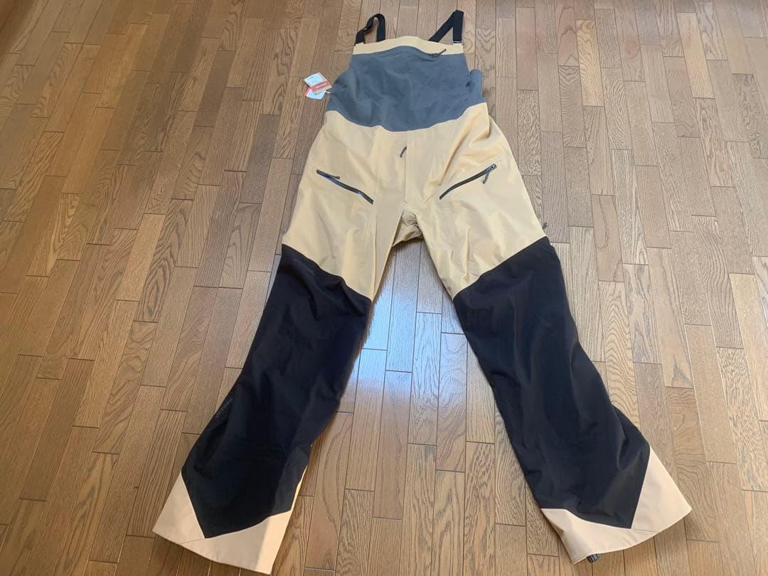 パタゴニア　スノードリフター・ビブ　XL 新品未使用　スキー　スノーボード