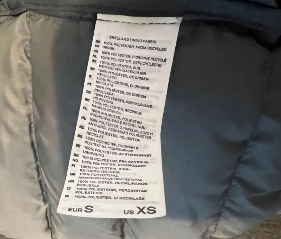 選手支給品　SOUDAL QUICK-STEP ダウンベスト