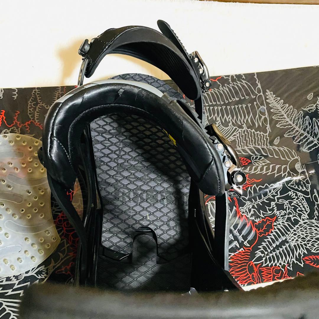 BURTON スノーボード、ビィンディングセット 155cm×M ストラップ付き
