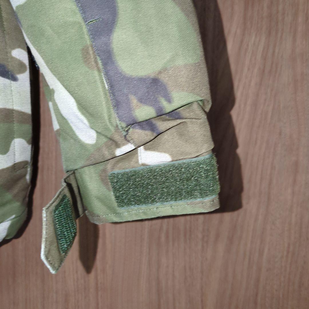 VOLCOM子供スノーボードウェア