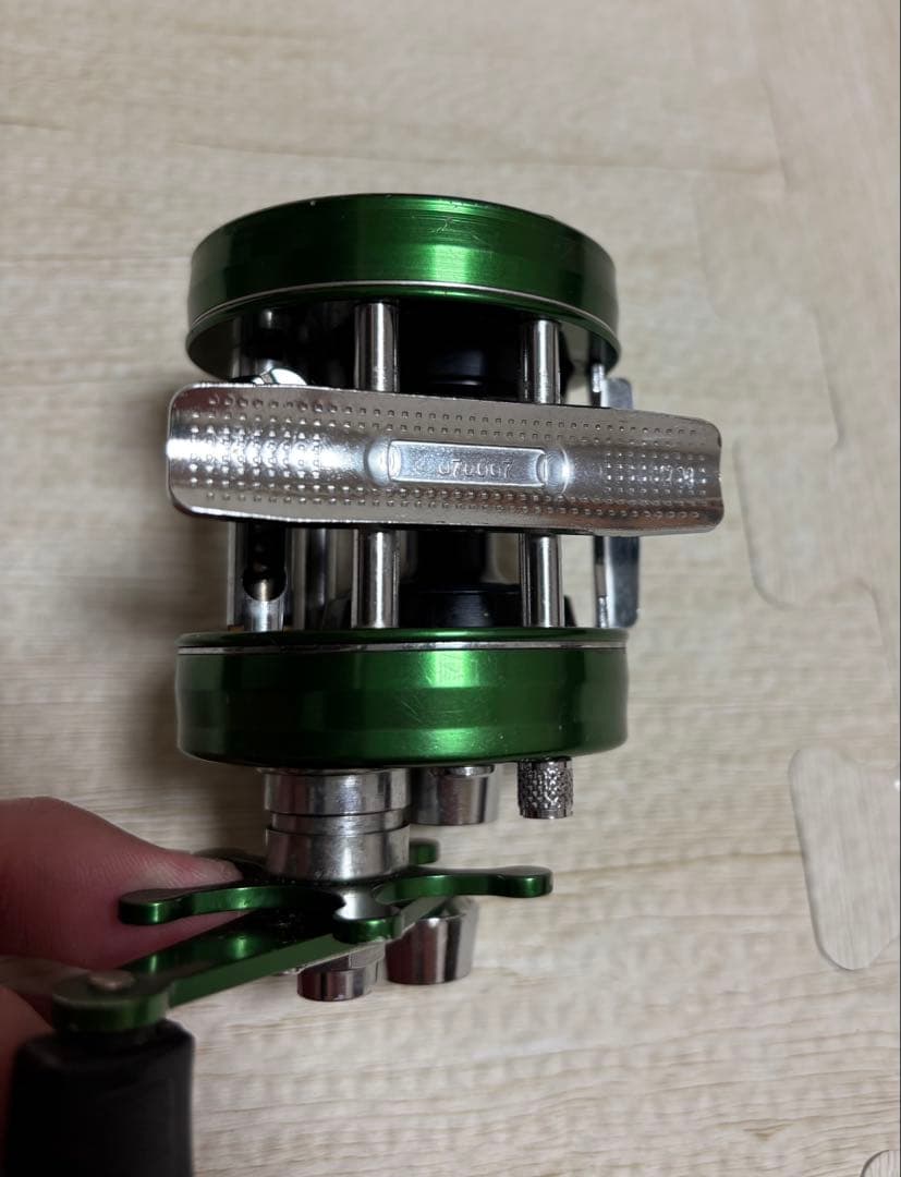 アブ アンバサダー2500C グリーン