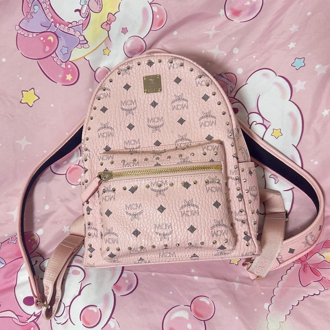 MCM リュック パウダーピンク - メルカリ