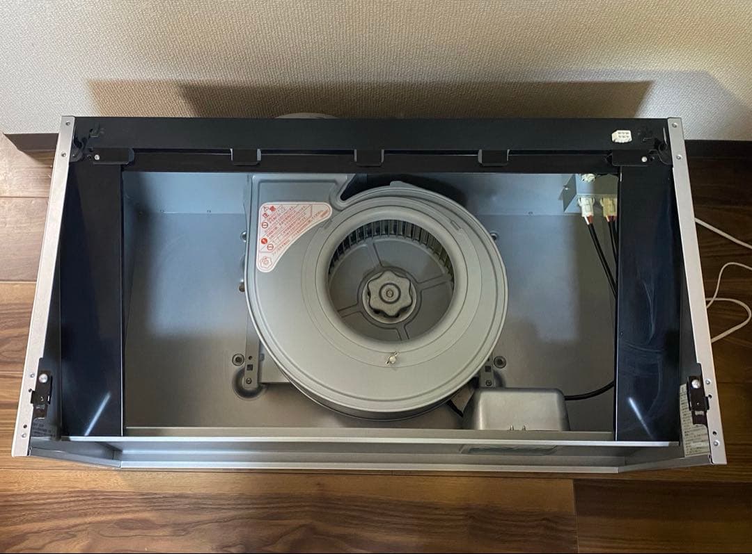 【美品】クリナップ 深型レンジフード 間口75センチ