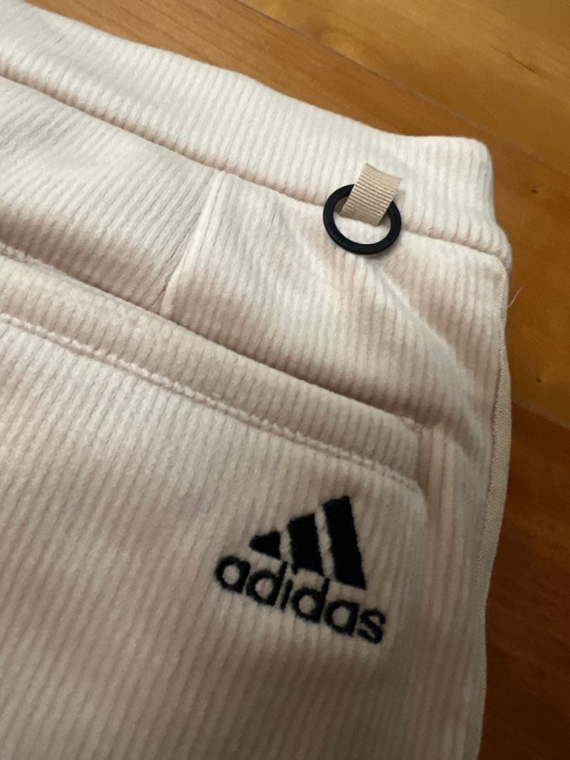 adidas レディースジャケット XS