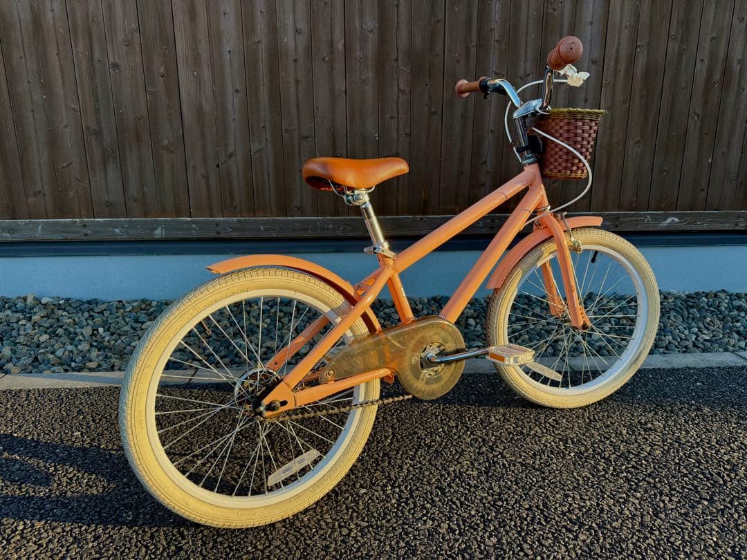 子供用 ナチュラルカラー 自転車 20インチ バスケット付き レトロデザイン