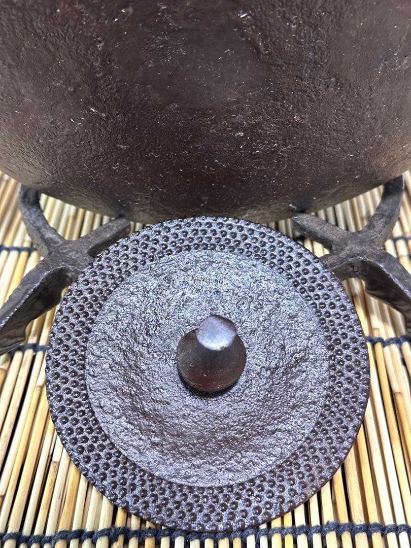 供箱、付属品付 岩手県奥州水沢幸工芸現代の名工 佐藤勝久造宝重霰2ℓ