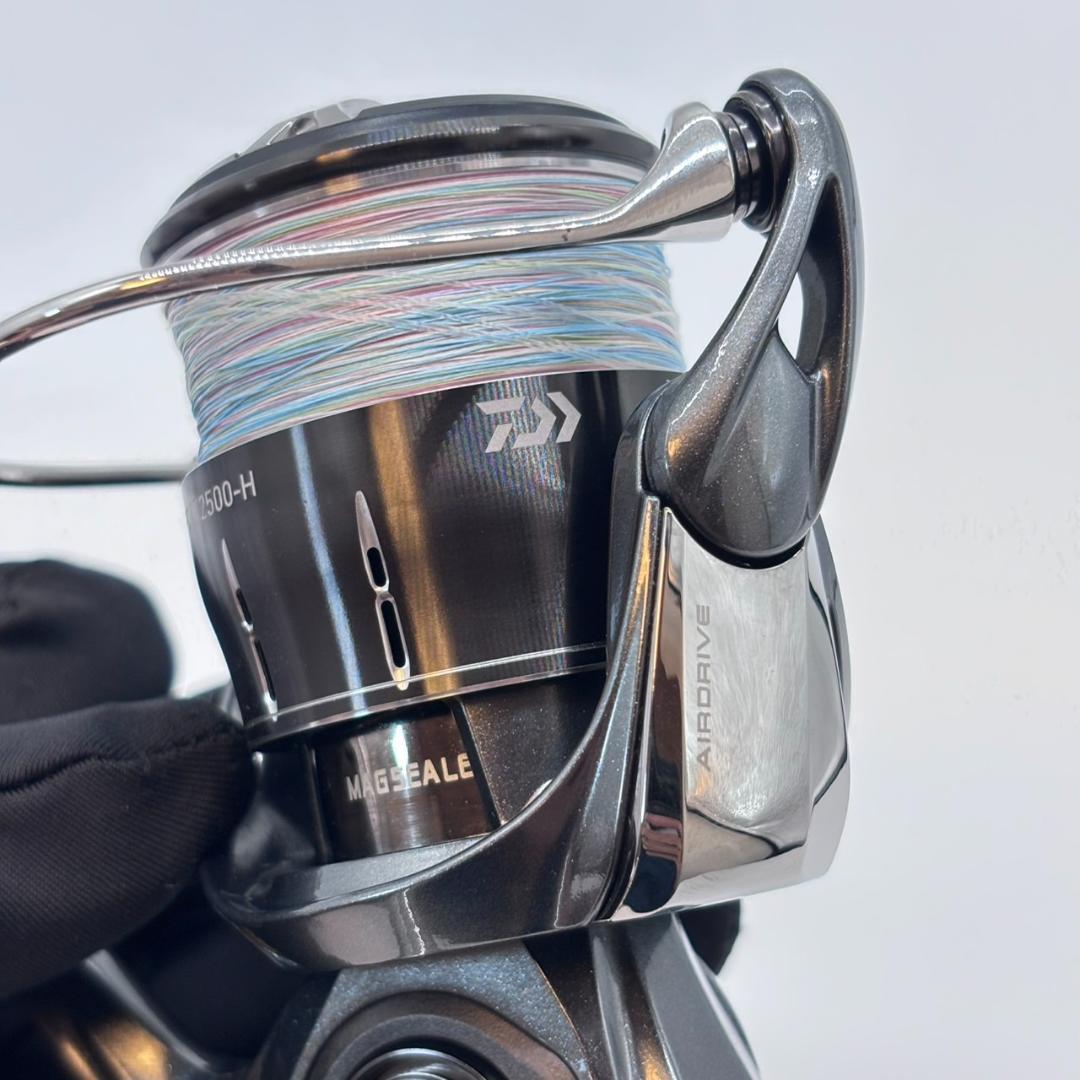 極美品 Daiwa LUVIAS PC LT2500-H 24ルビアス リブレ