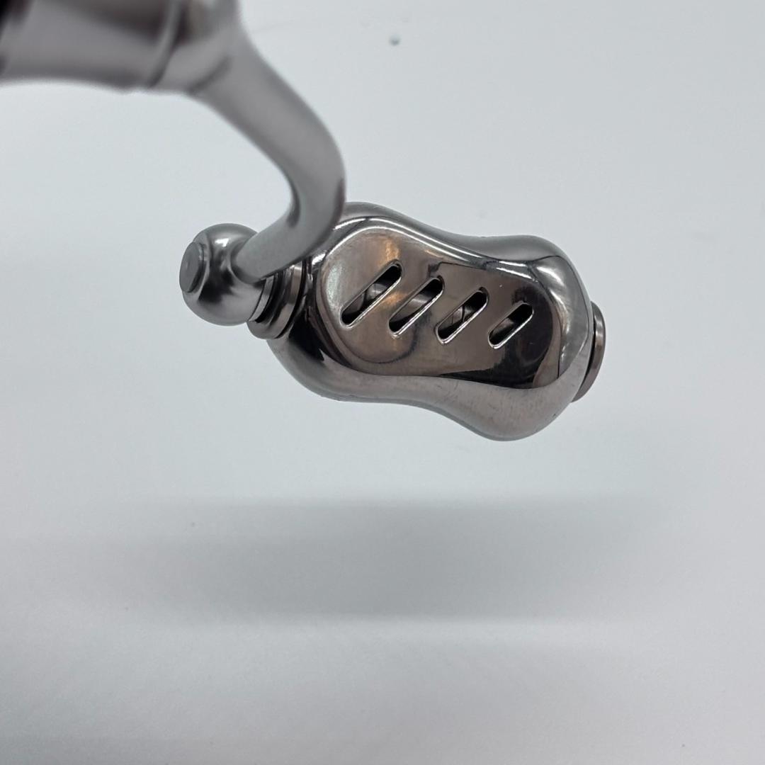 極美品 Daiwa LUVIAS PC LT2500-H 24ルビアス リブレ