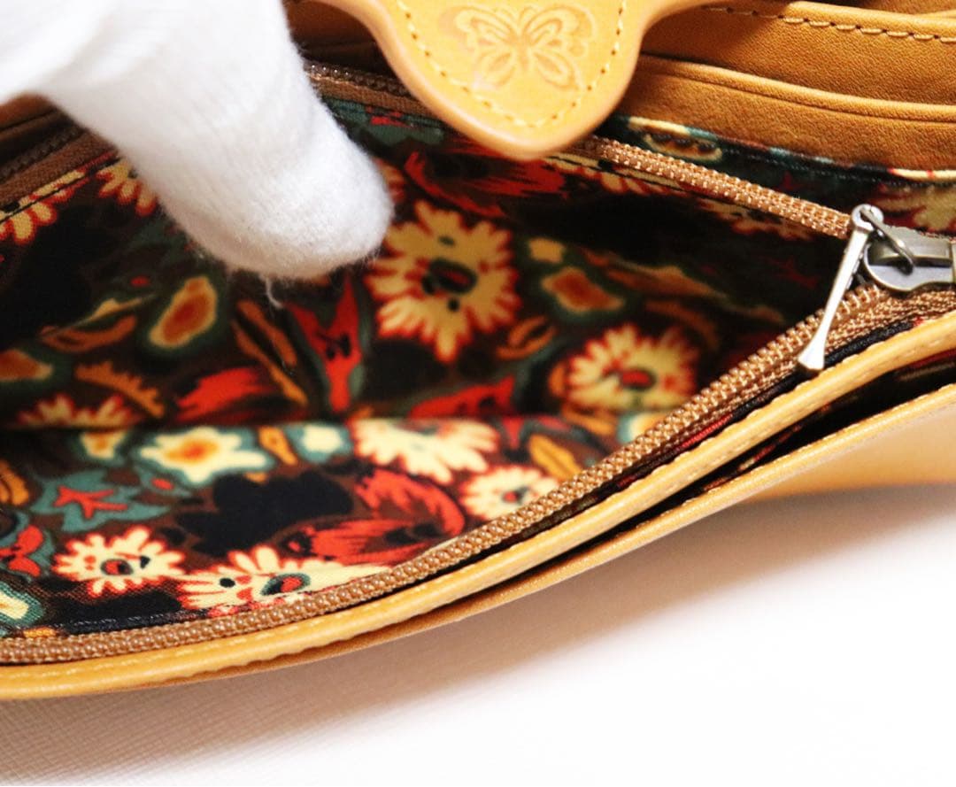 《アナスイ》新品 【キーホール】ポケット多数 レザー かぶせ式ギャルソン長財布