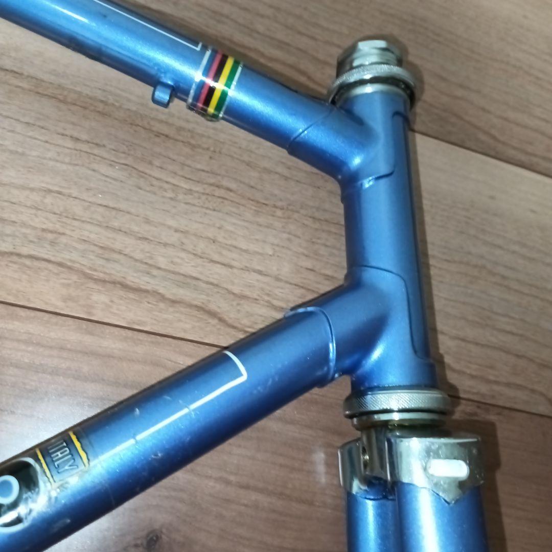 レニアーノフレーム