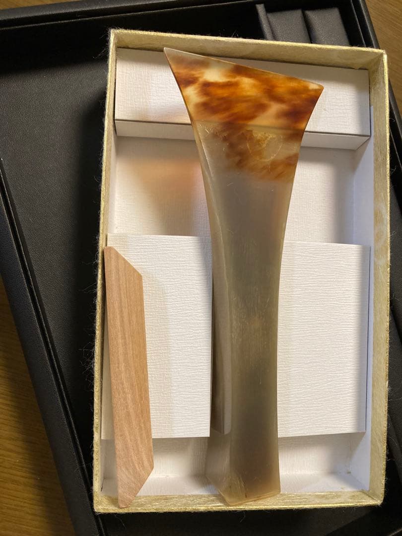 三味線バチ 撥　天然素材 鼈甲撥 高級品 本物保証　ケース付き