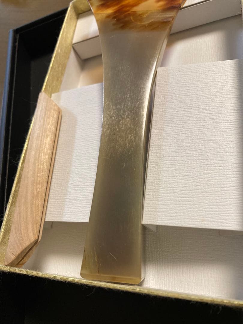 三味線バチ 撥　天然素材 鼈甲撥 高級品 本物保証　ケース付き