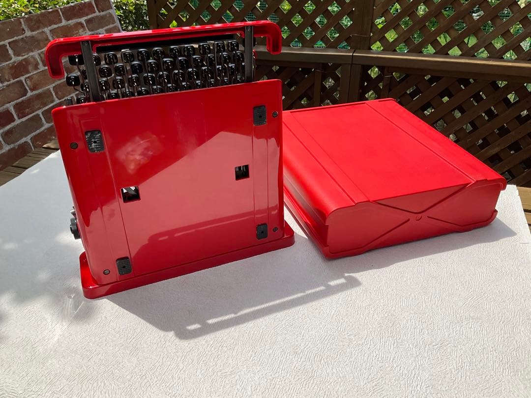 olivetti valentine 整備済　完動品　中古品　超綺麗