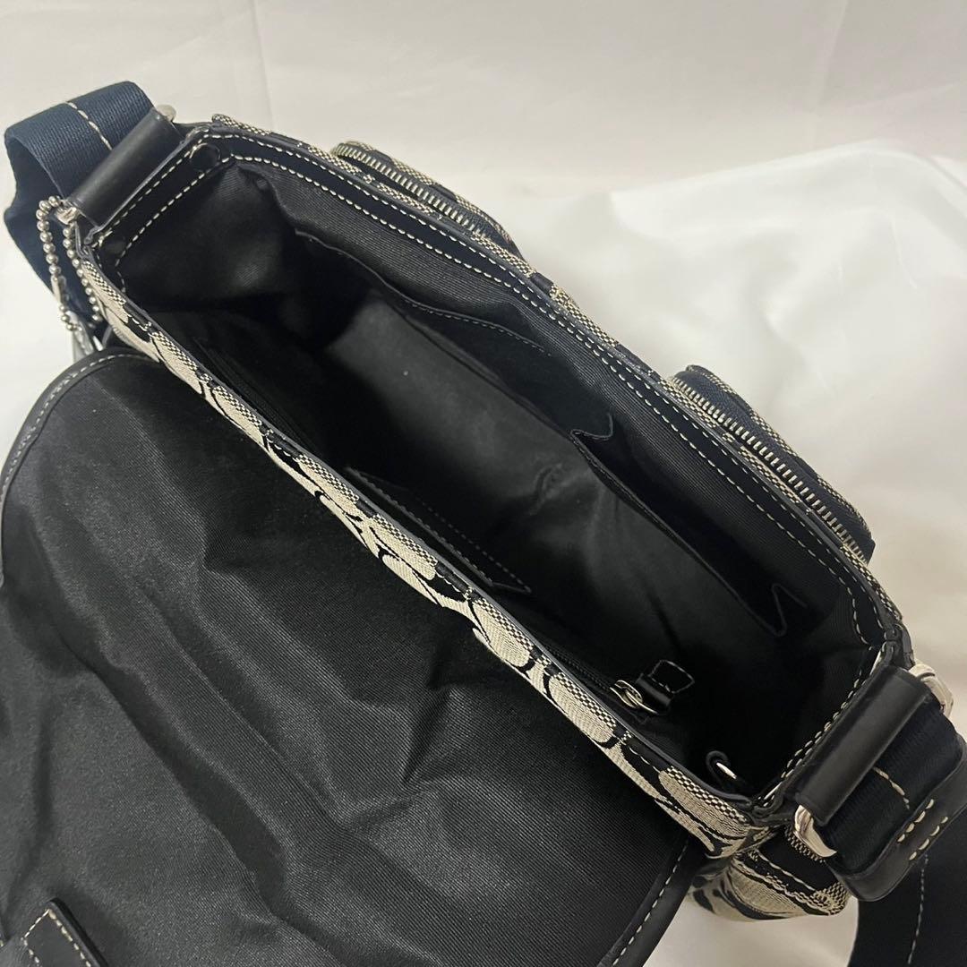 ✨極美品✨　coach ショルダーバッグ　バッグ　キャンバス　シグネチャー