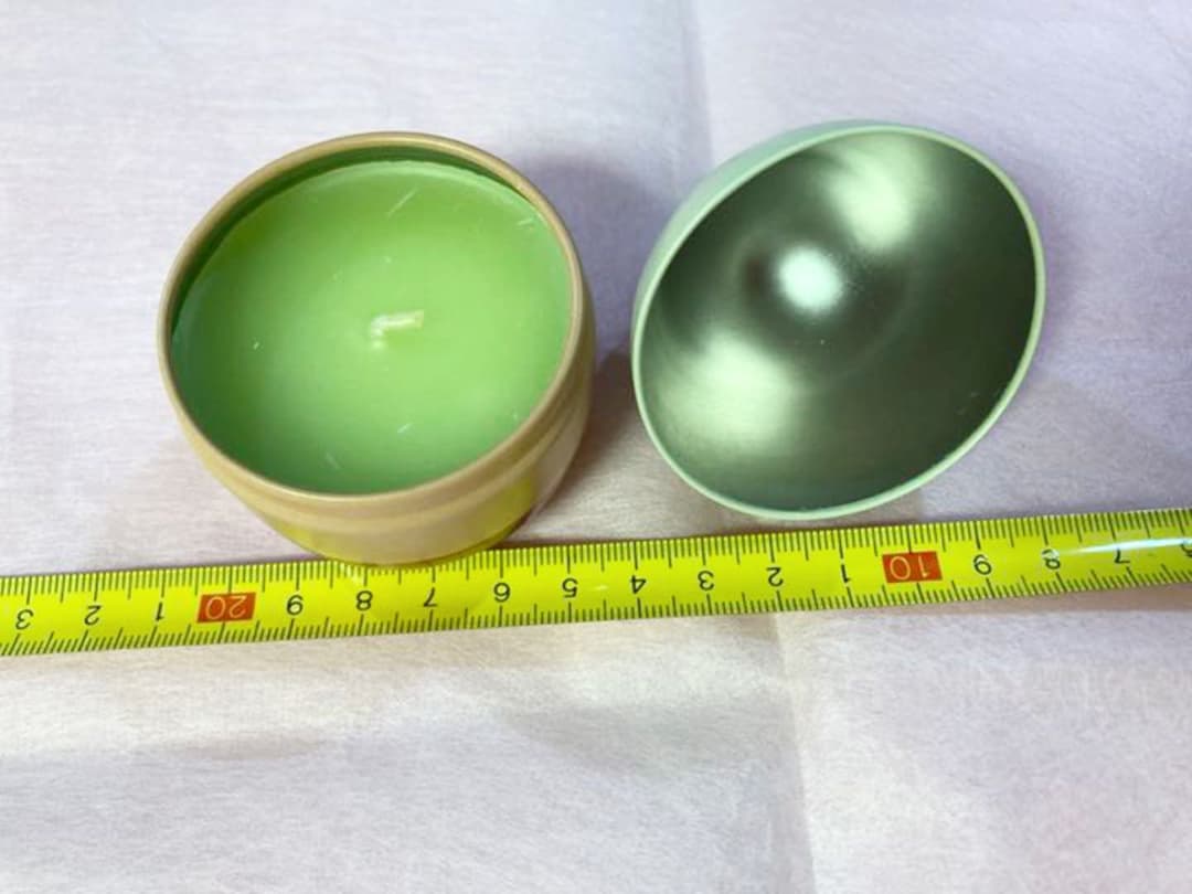 缶入り　ドイツ　イースターエッグ　キャンドル