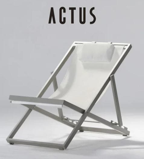 ACTUS　フォールディングチェア 折りたたみアウトドアチェア