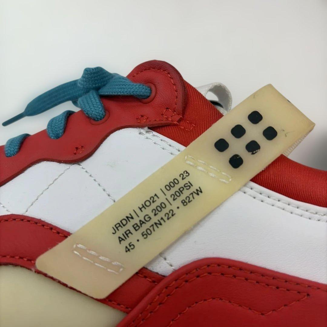 ナイキジョーダンMA２ ２９センチ レッド、ホワイト、ガム