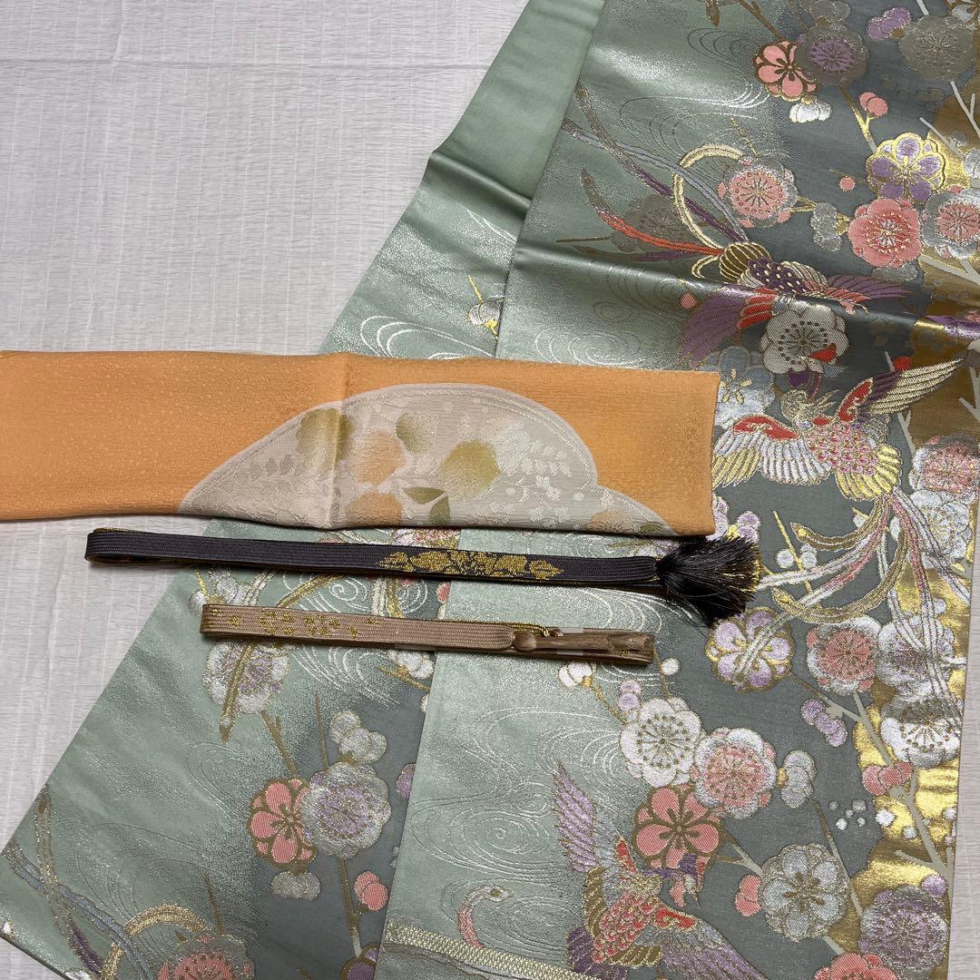 白とグレーの梅と蕾の訪問着 白系 - メルカリ