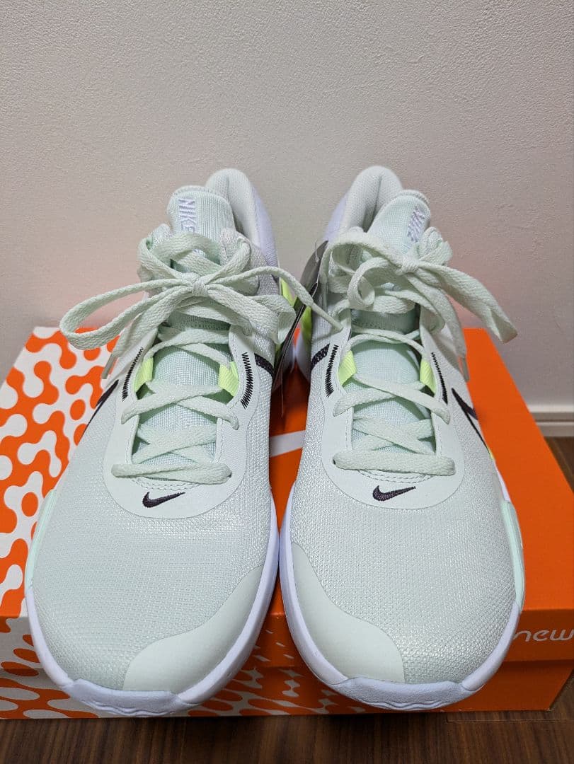 人気モデル　ナイキ リニュー　エレベート3 バスケットボールシューズ NIKE