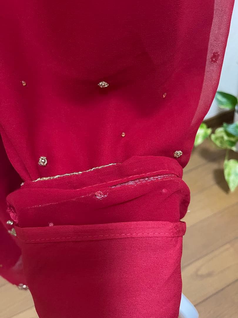 インド民族衣装高級レッド刺繍クルタセット／豪華インドパーティードレス【OT14】