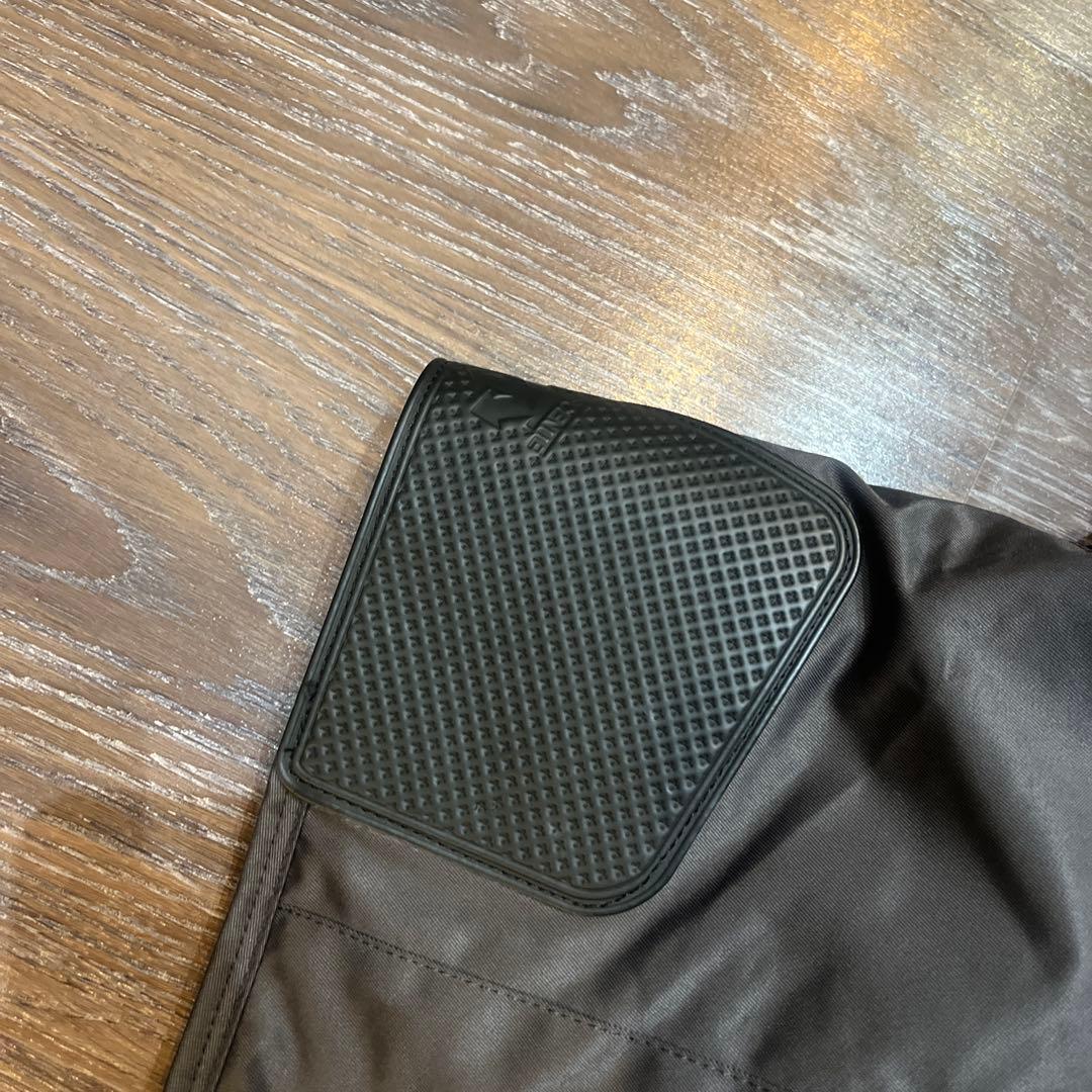 DESCENTE デサント セットアップ　上下　メンズ　男性　スキーウェア　L