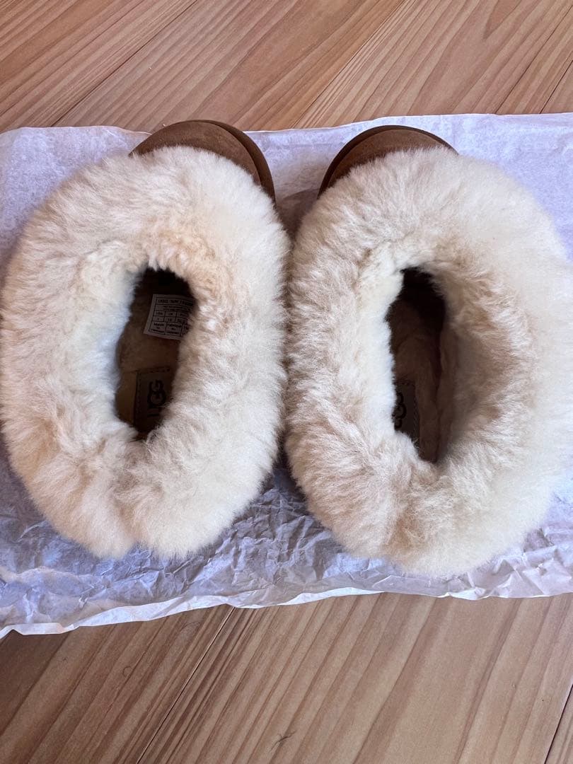 ugg キッズ Tazzlita 20cm