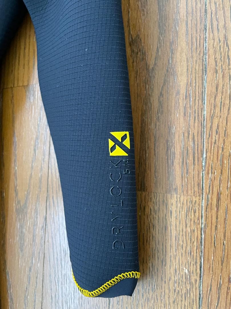 最終値下【試着のみ】Xcel 5/4mm DrylockX Hooded 海外S