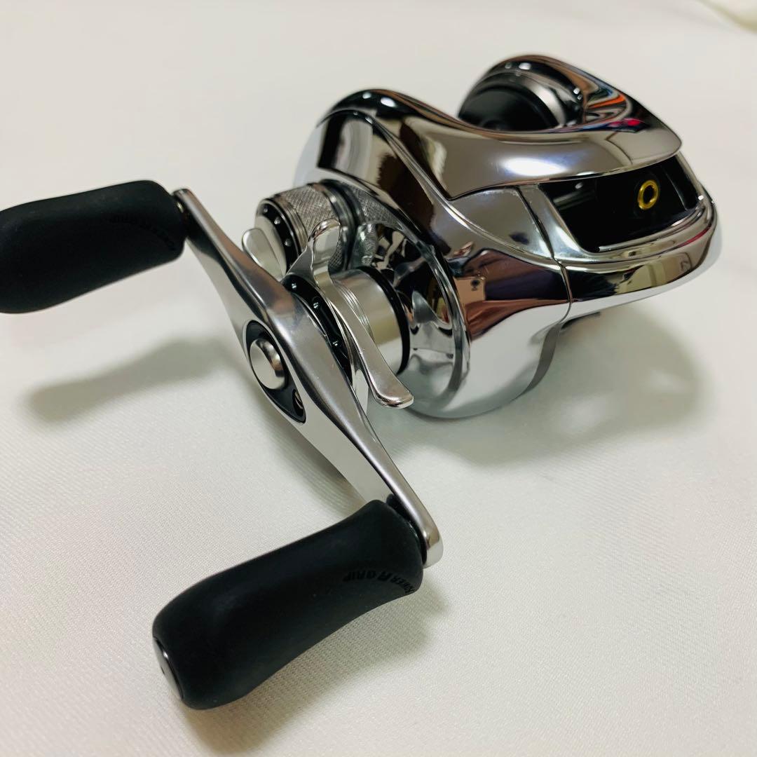 SHIMANO シマノ アンタレス DC 02004 右ハンドル