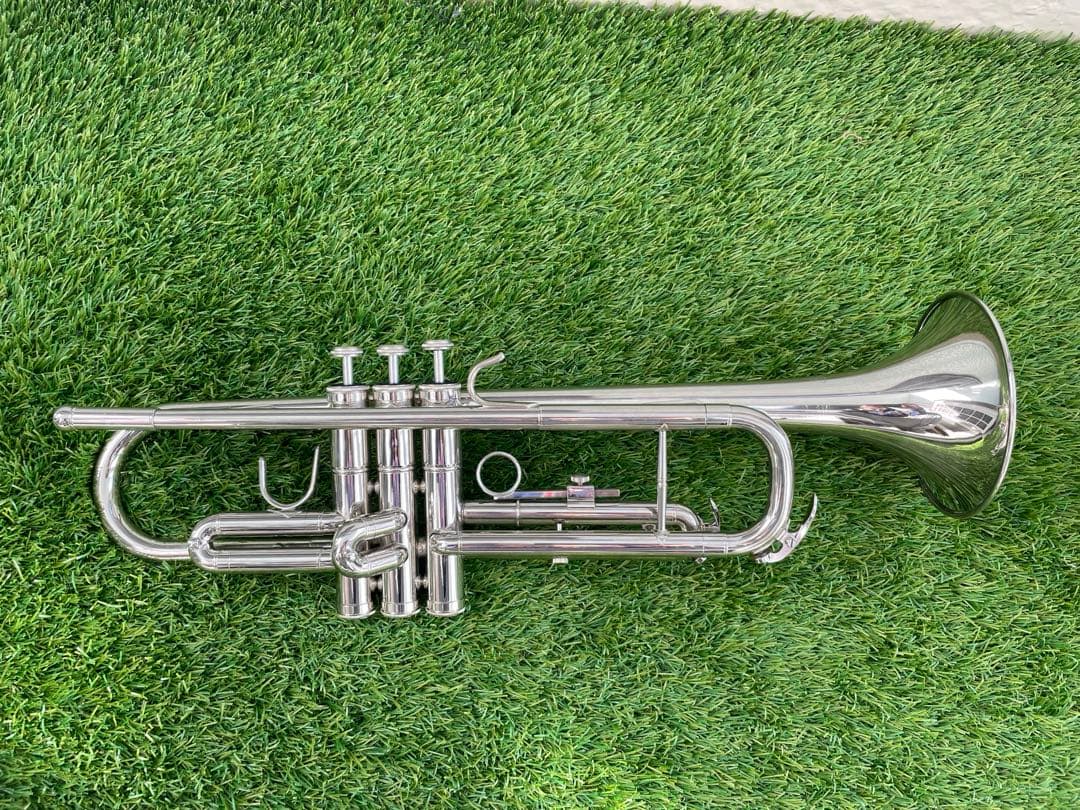 SLADE designed in USA トランペット