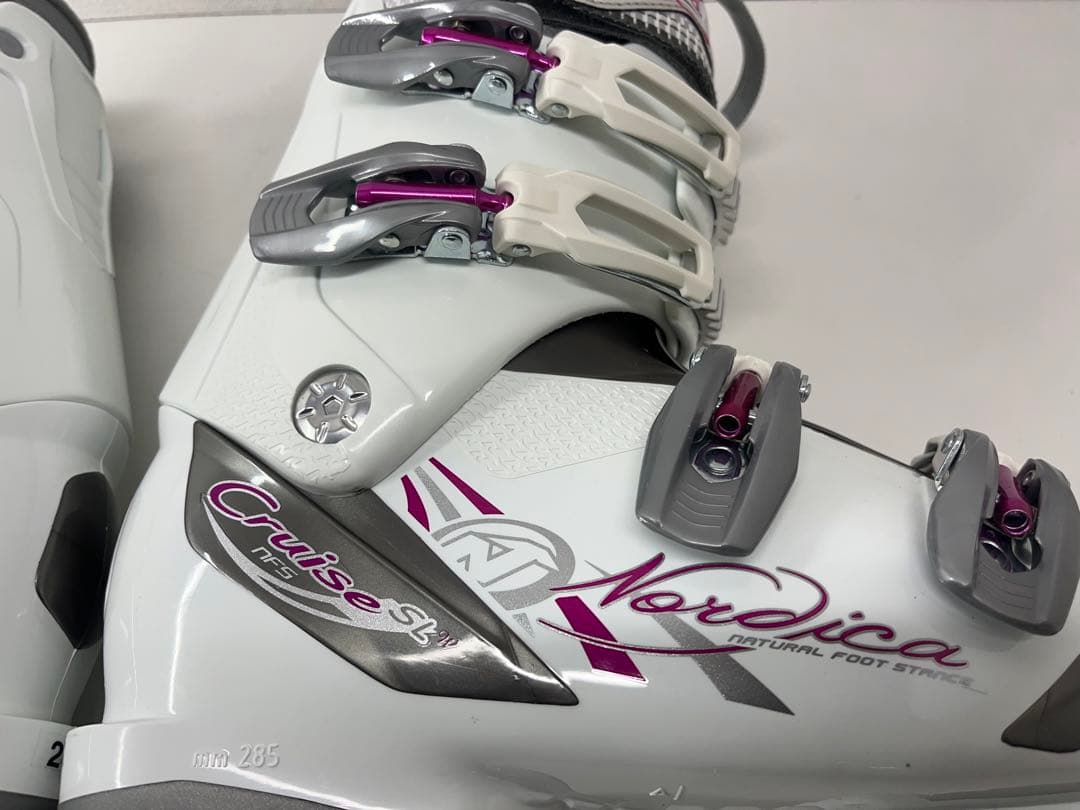 蚊取り線香　美品 スキー ブーツ NORDICA 24.5cm