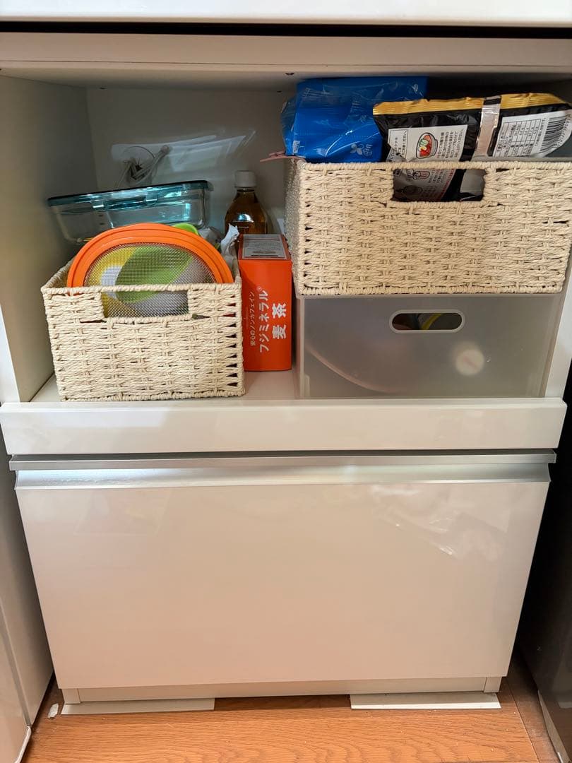 松田家具・送料込】国産レンジ台 幅59cm奥42cm高178cm