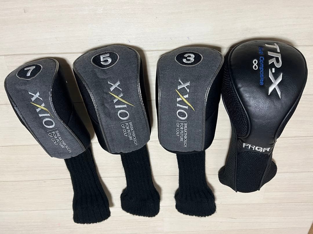 ゴルフクラブセット PRGR XXIO 13本キャディバッグ1本ヘッドカバー4本