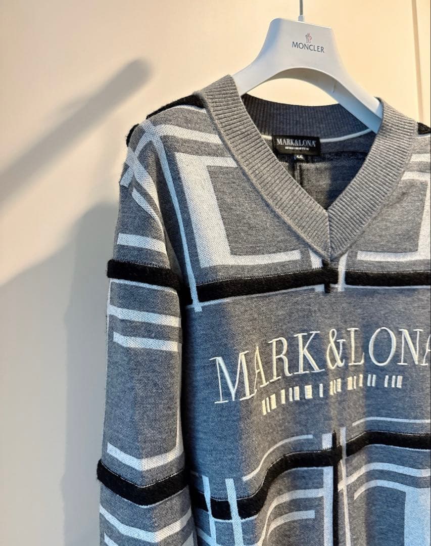 美品★ MARK&LONA ニット 保温 セーター グレー マーク&ロナ 正規品