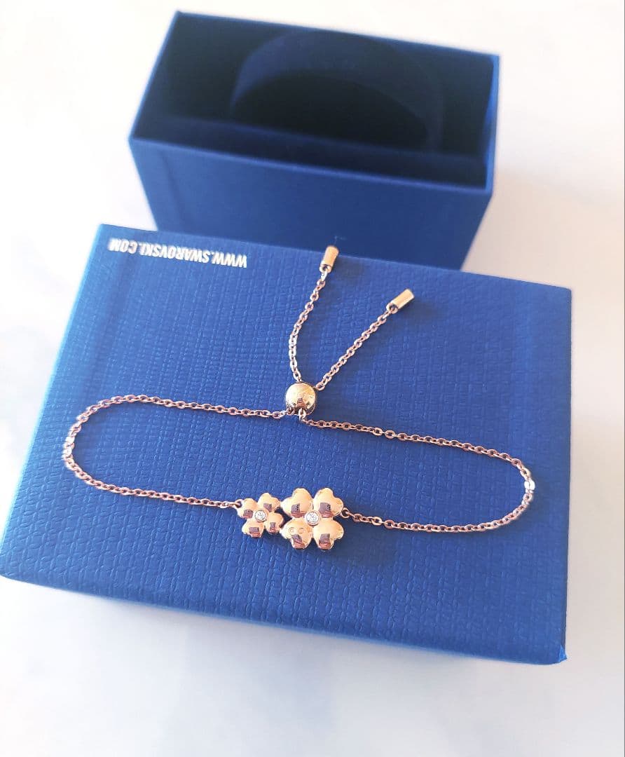 ほぼ新品 SWAROVSKI Latisha お花 ブレスレット スワロフスキー