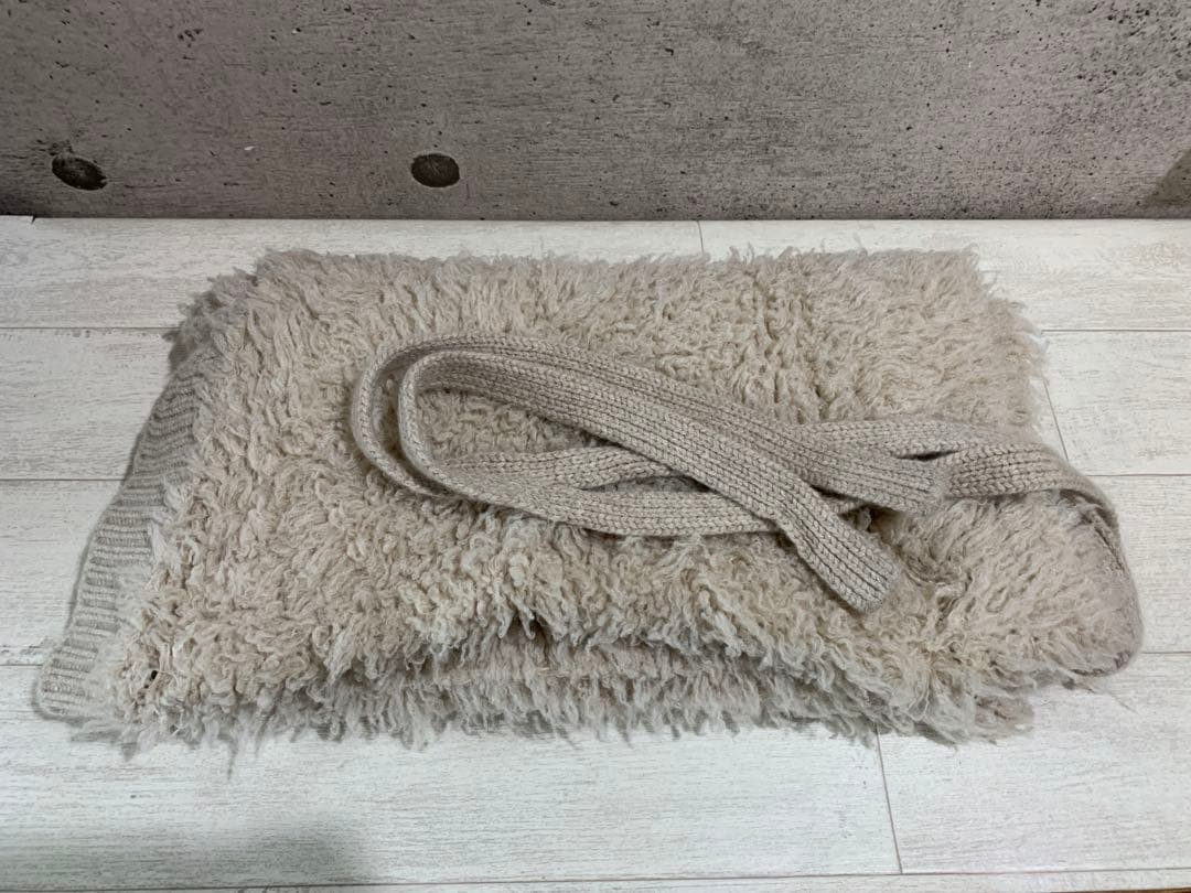 venit カーリー カシミヤ ストール ベージュ - メルカリ