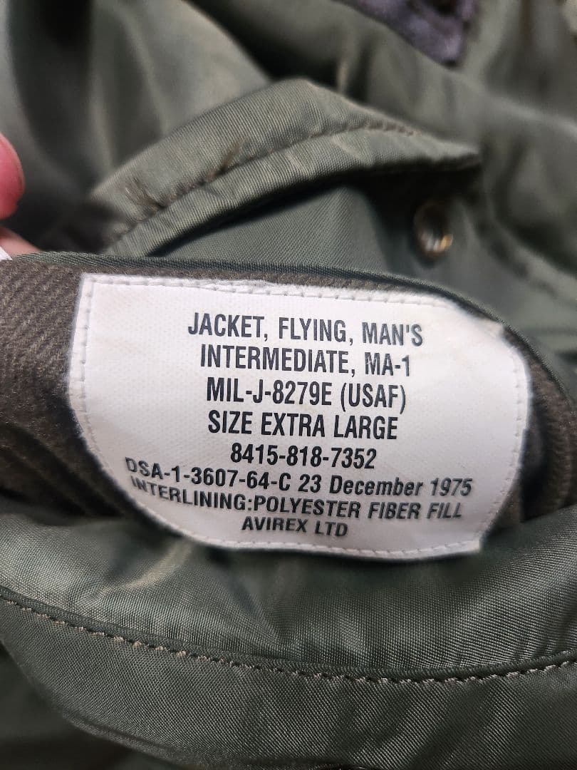 アヴィレックス　MA-1 フライトジャケット　ロゴ　カーキー　XL 短丈