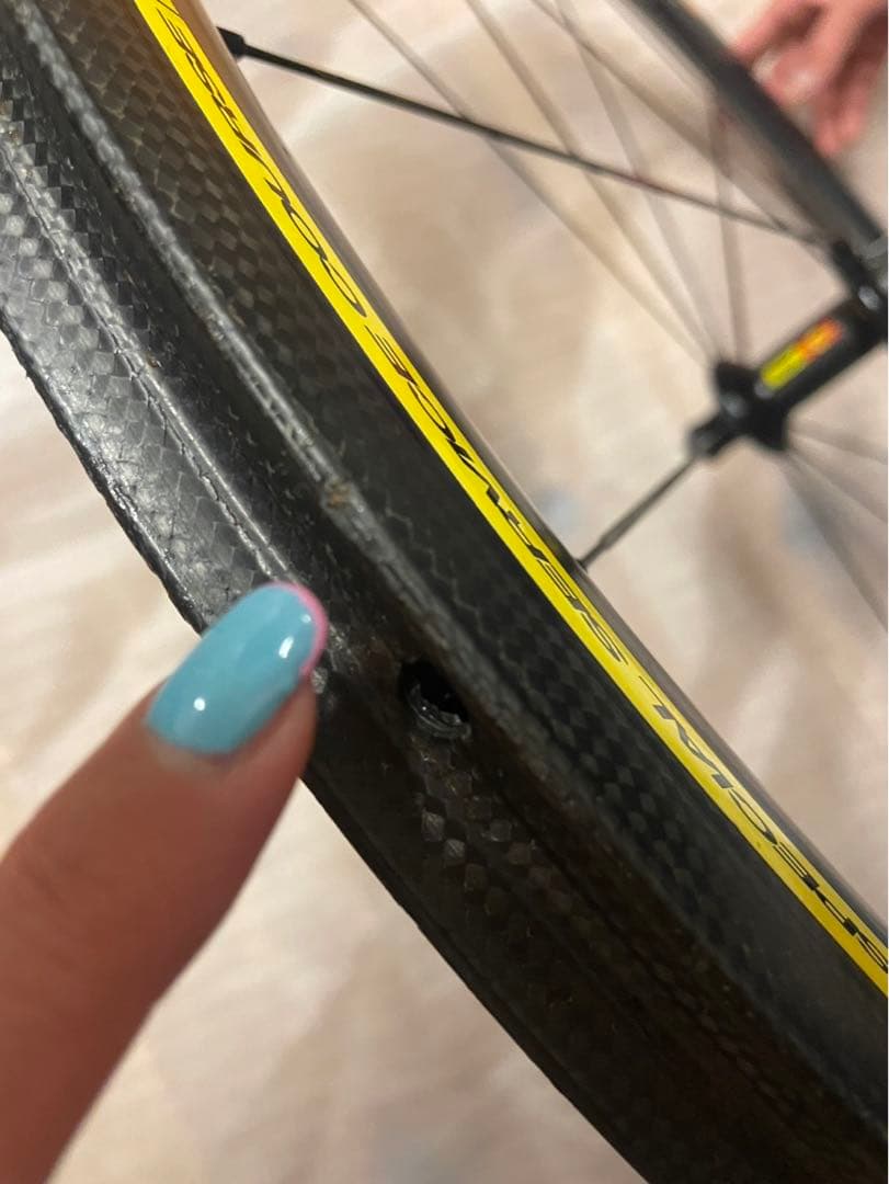 mavic コスミック CARBONE 40 カーボンホイール　マビック