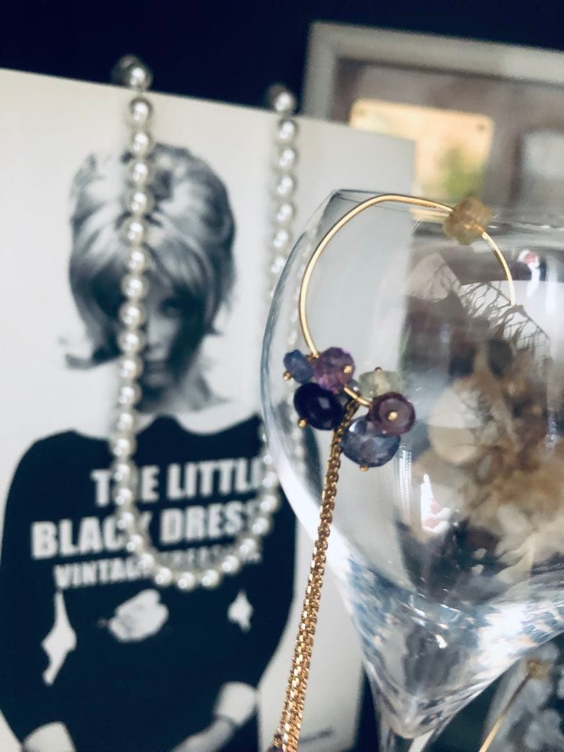 sweetpea ロングチェーン片耳ピアス　ピンク色保存袋付き