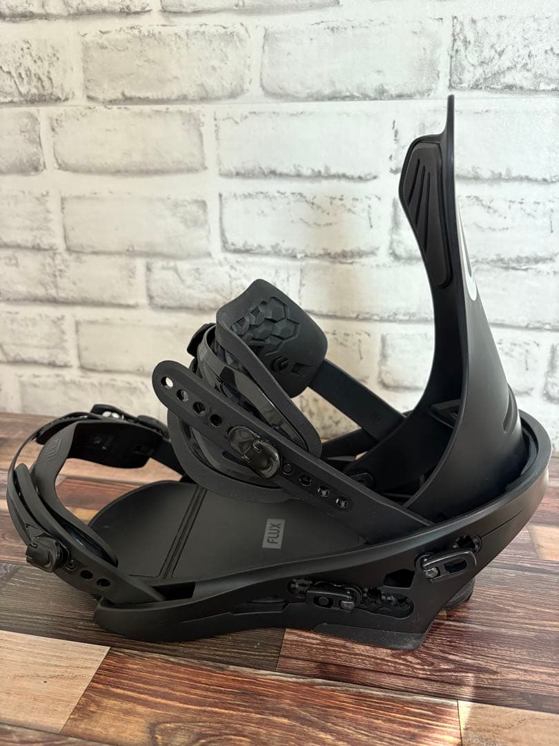 23-24 FLUX DS Sサイズ　ブラック