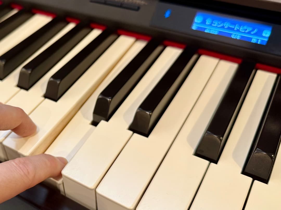 【送料込】Roland 電子ピアノHP605/高音質/88鍵/Bluetooth